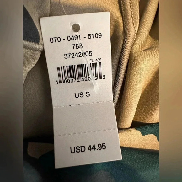 Offline by Aerie Real Me green camouflage 7/8 length hi rise leggings NWT - Picture 7 of 8